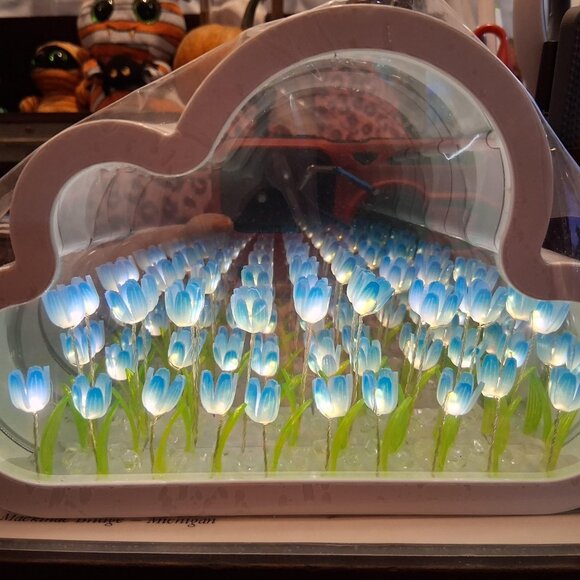 Tulip Cloud Mirror Night Light blue Table Lamp  Decor NEW!! - Picture 1 of 3